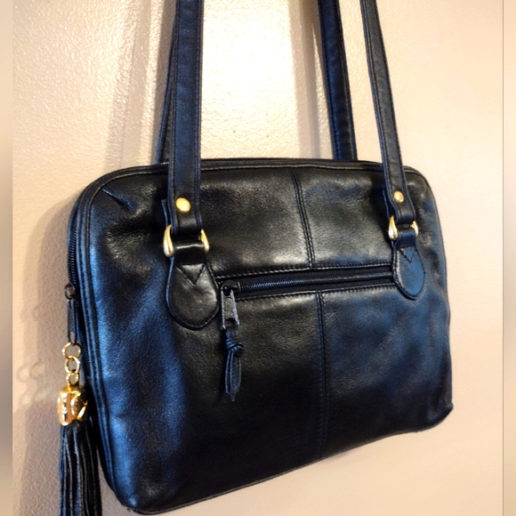 Allen Edwards Black Leather Crossbody - Picture 1 of 11